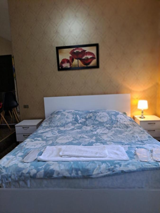 Hotel 6 Old Tbilisi Buitenkant foto