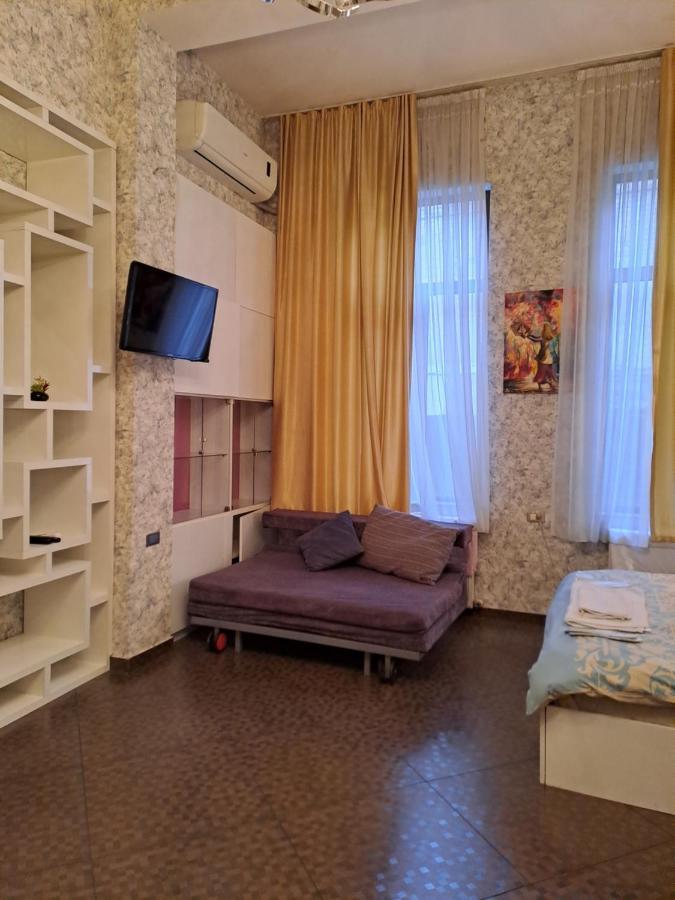 Hotel 6 Old Tbilisi Buitenkant foto