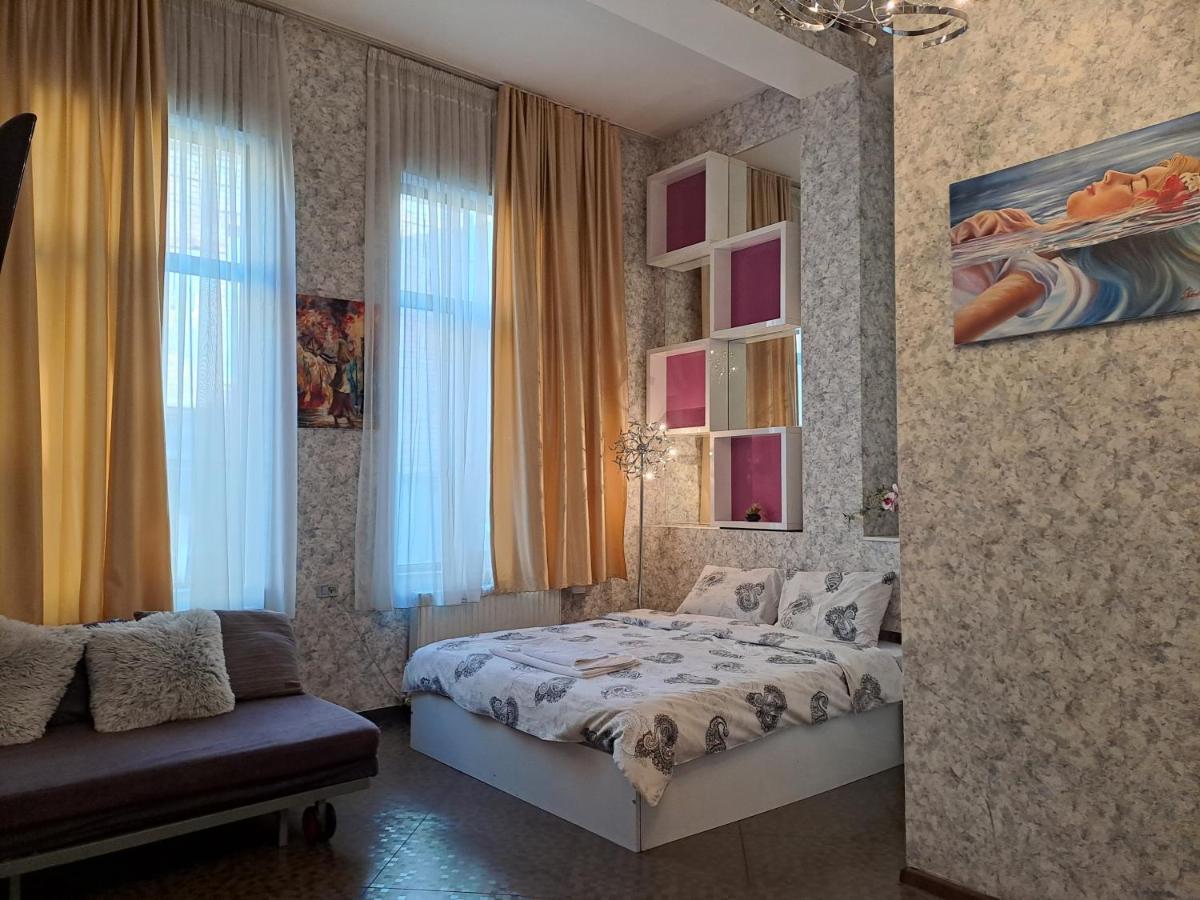 Hotel 6 Old Tbilisi Buitenkant foto